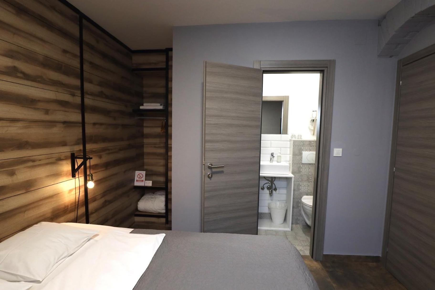 Rooms Kaktus Velika Gorica Eksteriør billede